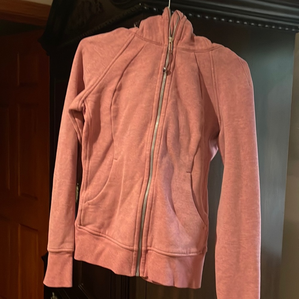 Lululemon scuba hood